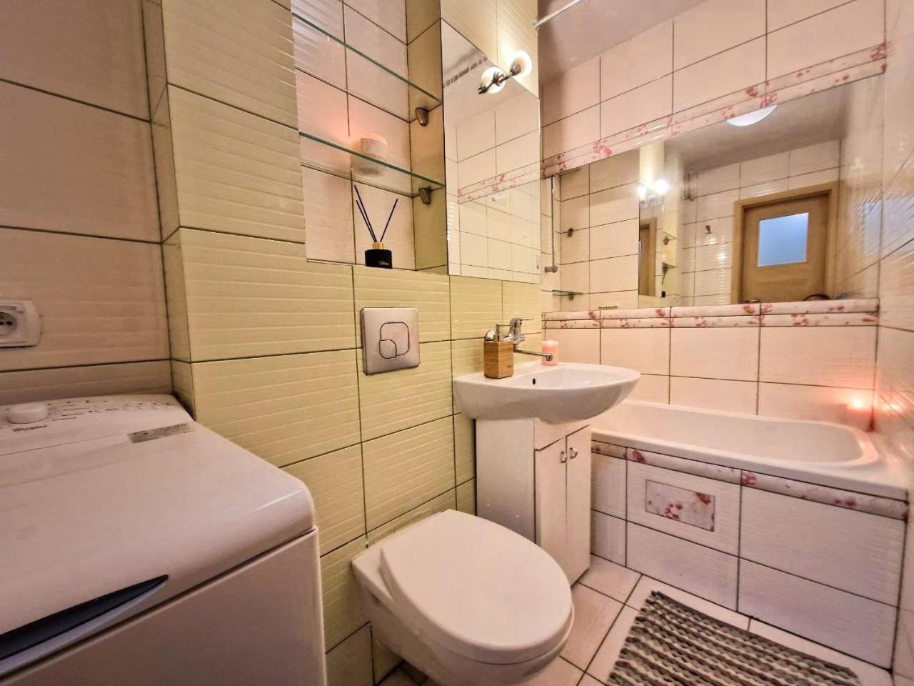 View Apartments And Rooms Warsaw Ngoại thất bức ảnh
