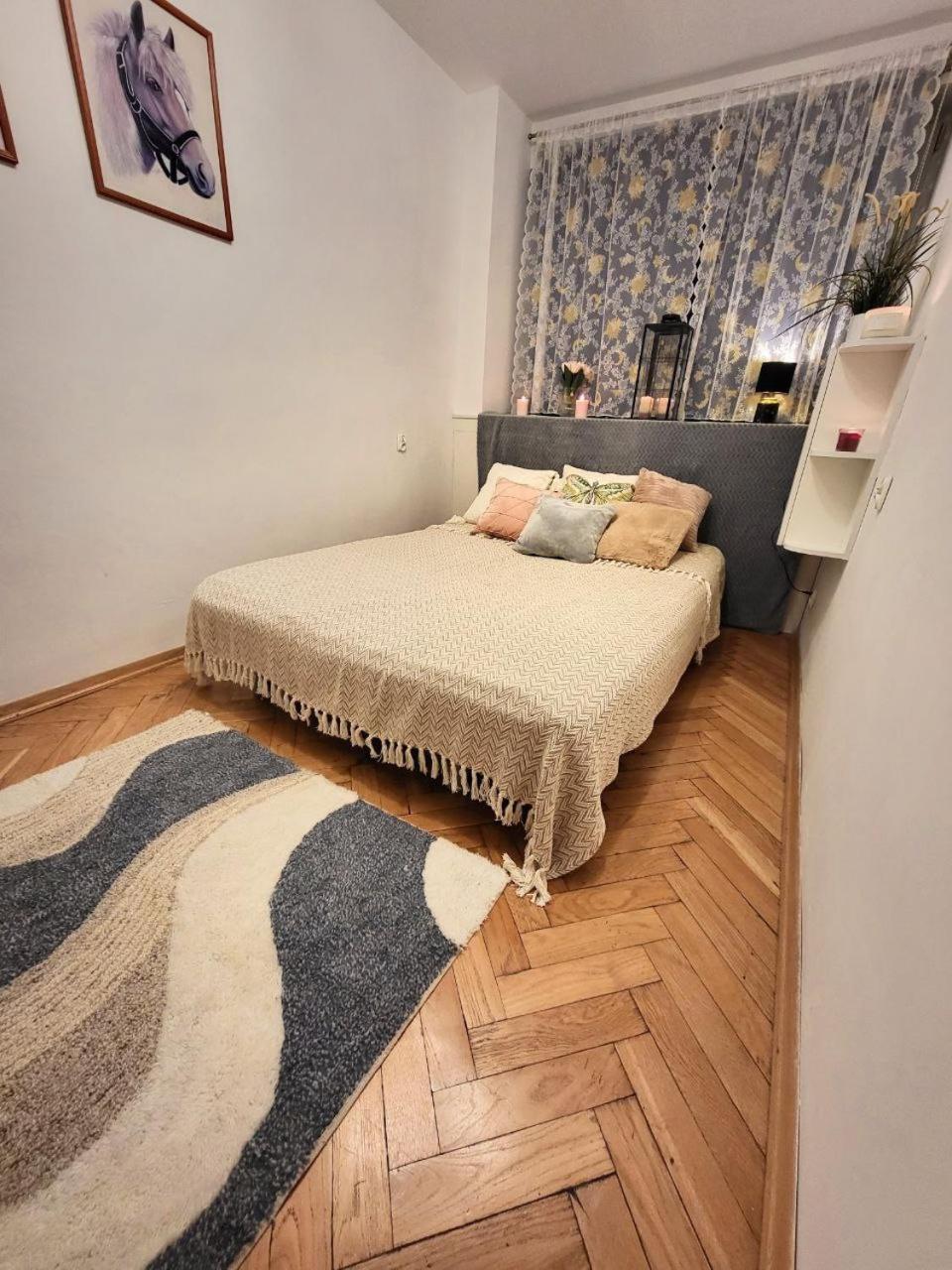 View Apartments And Rooms Warsaw Ngoại thất bức ảnh